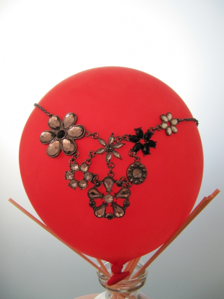 Statement Kette Blumen Collier schwarz silber Blümchen