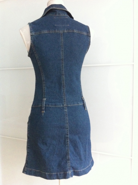 Süßes Jeanskleid NEU