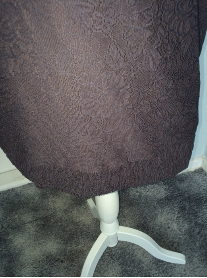 Top aus Spitze mit Rüschen