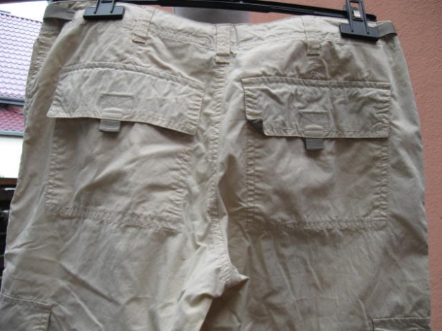 *** Schöne 7/8 Hose mit Taschen ***