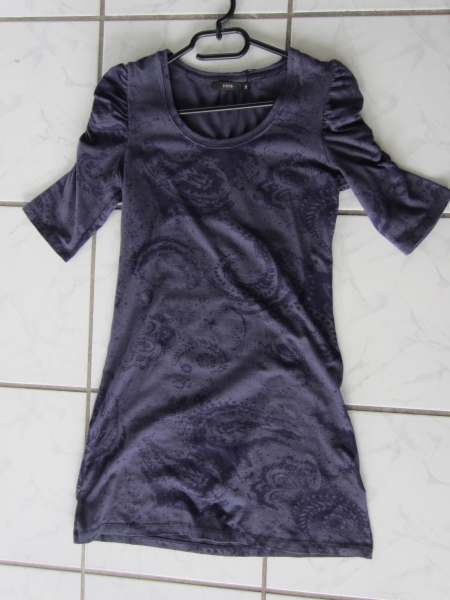 schönes lila Kleid von Zero