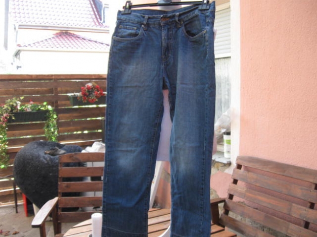 *** Schlichte Jeans ***