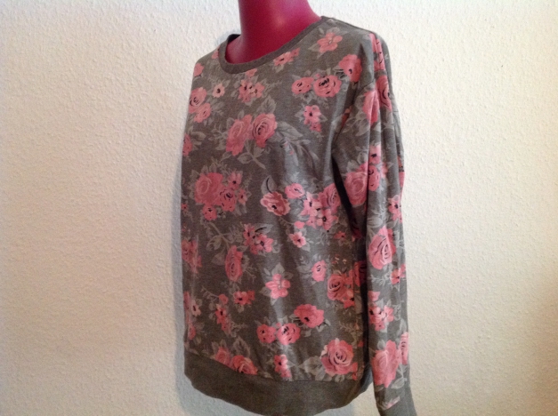 h&m Sweatshirt Blumen Gr. xs 