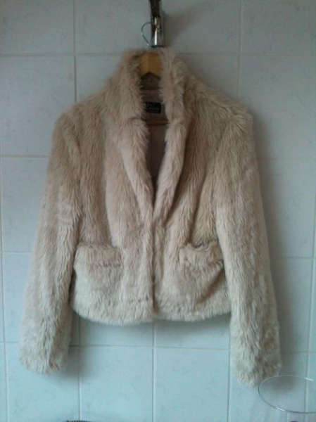 Felljacke  Kuscheljacke Fellblazer Kurzmantel Kunstfell :)