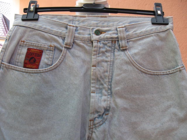*** Ansehen ~ Relikt ~ 80-ziger ~ Shorts ~ Jeans ***