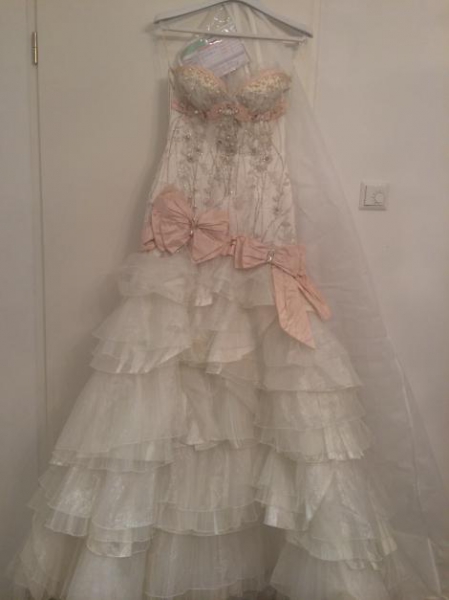 Hochzeitskleid 