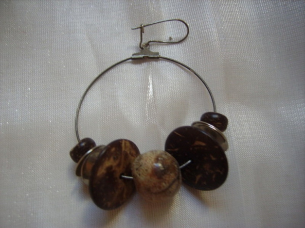 Ethno-Holzperlen-Solokreole als weltweites Custom-Unikat!