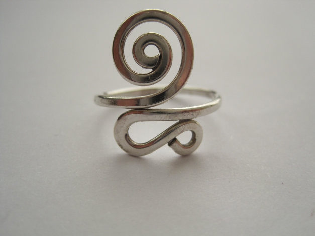 Ring / Silberring in Wellenform - Innendurchmesser 17mm, echtes Silber