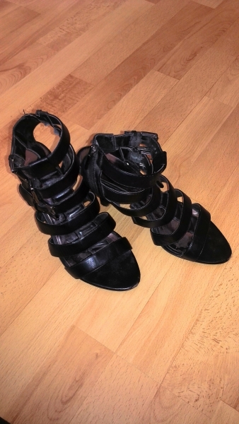 Riemchen Sandalen 