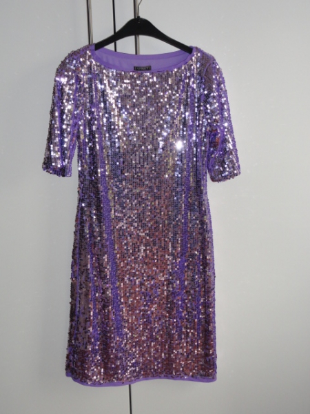 NEU ~* Tolles Paillettenkleid von Apart ~* Gr. 38 ~* flieder