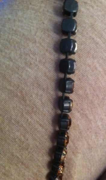 Wunderschöne Kette nude / orange / bernstein