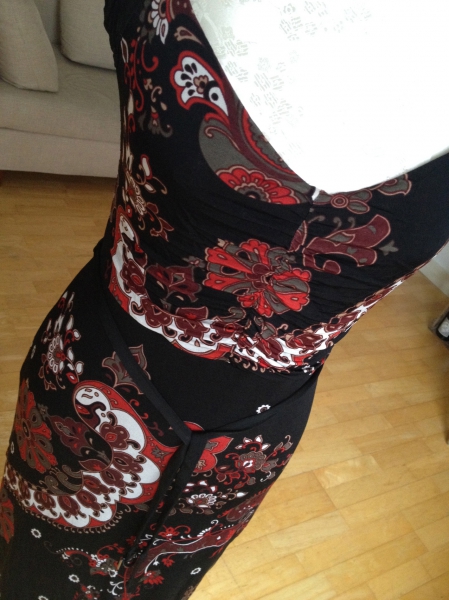 Tolles Paisley-Kleid, Kofferkleid