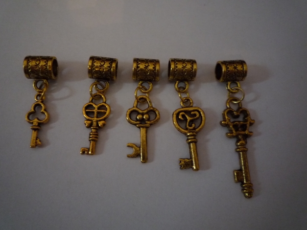 Set 5x Anhänger Schlüssel bronze vintage