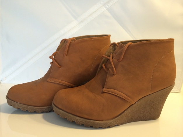 Stiefeletten Boots Wedges Keilabsatz cognac Größe 37 von Jumex