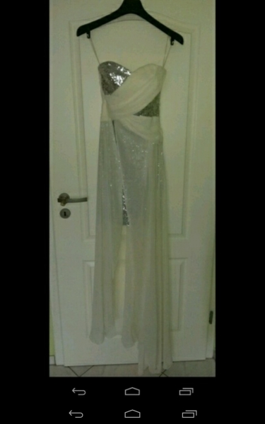 weiß silbernes kleid 