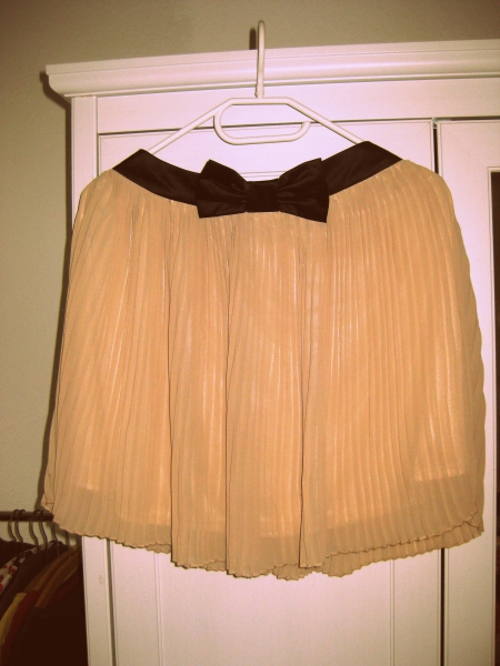 süßer Rock mit Schleife