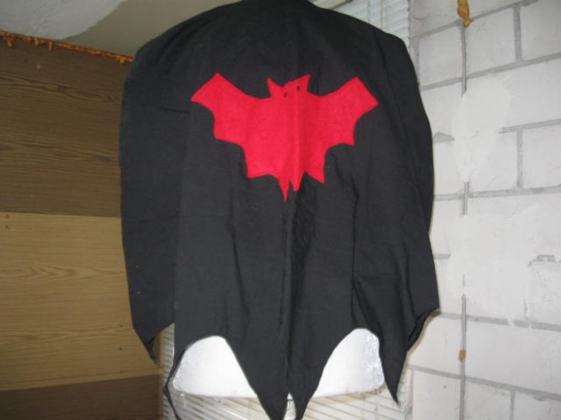 °°° Fasching ~ Schöner Fledermausumhang °°°