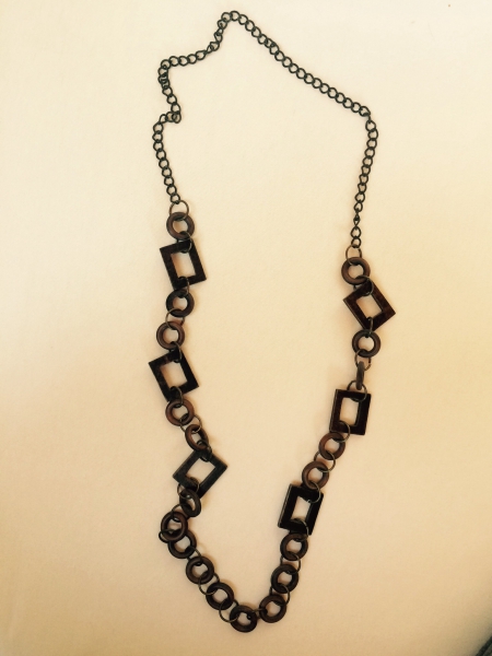 H&M braune Kette holz 