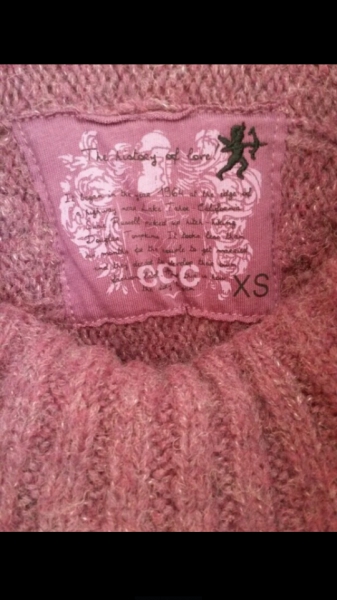 Flauschiger kurzarm Pullover von Esprit