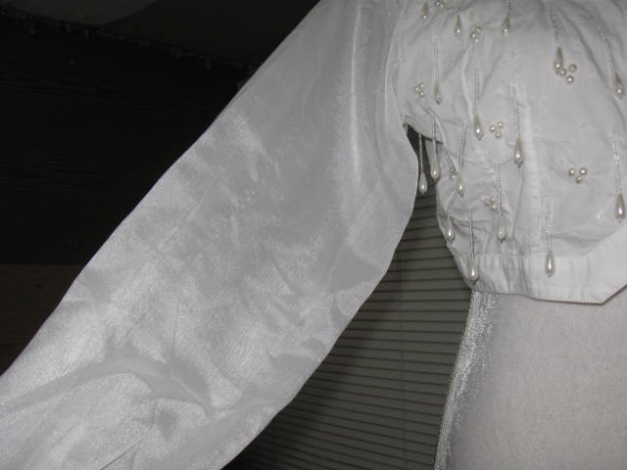 *** SEXY ~ Kurz ~ Bluse ~ Perlen ~ Pailletten ~ Feminin ***