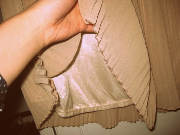 süßer Rock mit Schleife