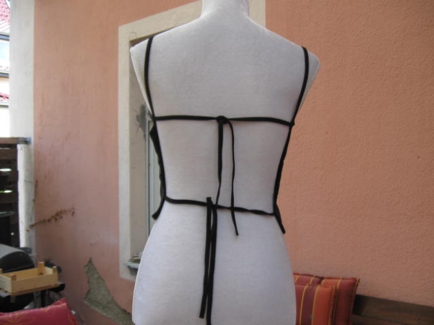 *** Irres Top mit sexy Rückenausschnitt ***