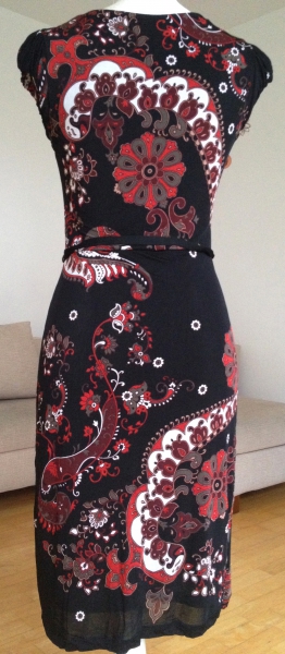 Tolles Paisley-Kleid, Kofferkleid