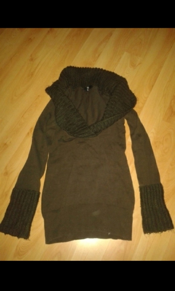 Brauner Pulli in Größe 38