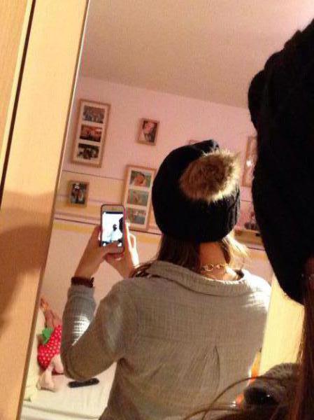 UGG Mütze Uggs Mütze Wintermütze Wollmütze Strickmütze Bommelmütze schwarz