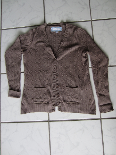 schöne braune Strickjacke/Cardigan mit Taschen