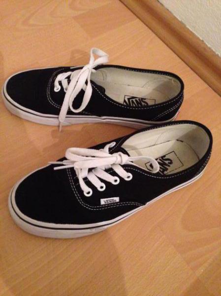 Vans schwarz weiß