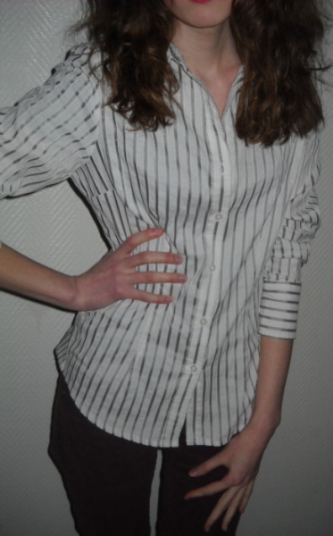 Marie LUND Long Bluse Tunika Knöpfe weiß grau Streifen gestreift Kragen 38 40 S M L edel wie neu