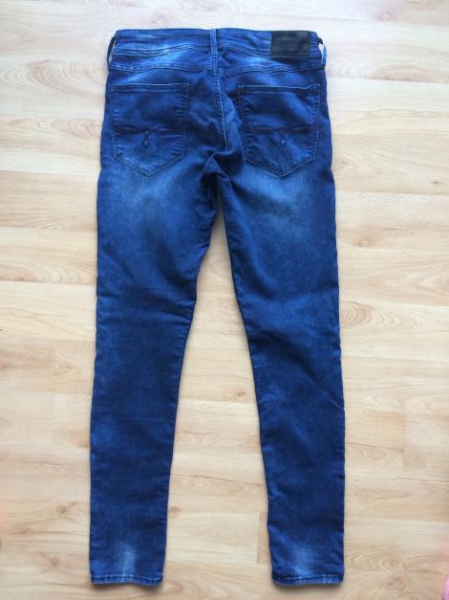 H&M Skinny Jeans