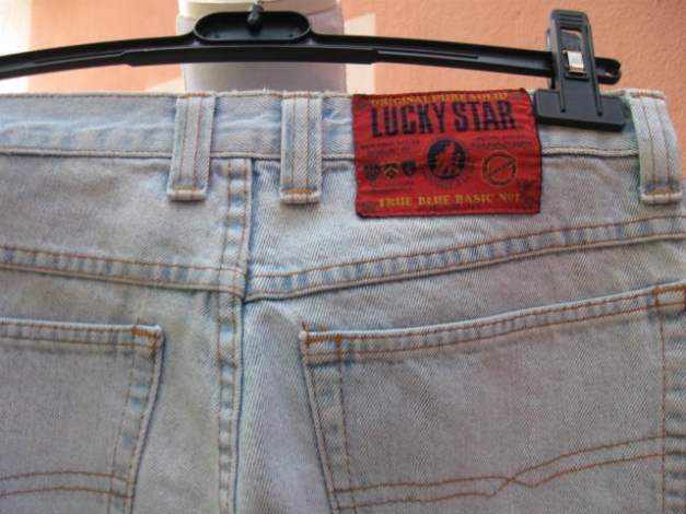 *** Ansehen ~ Relikt ~ 80-ziger ~ Shorts ~ Jeans ***