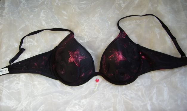 Schwarzer Push-Up-BH Mangoon mit roten Sternen - Designunikat!