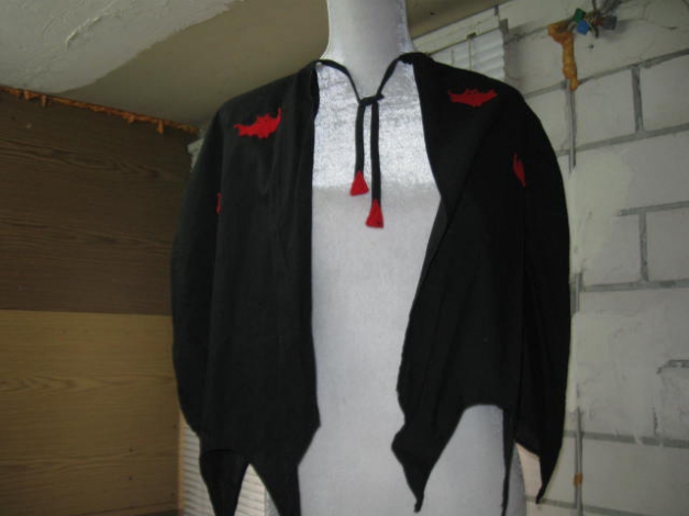 °°° Fasching ~ Schöner Fledermausumhang °°°