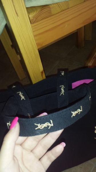 Yves Saint Laurent Tasche Schwarz Pink Ysl