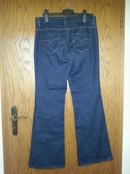 Esprit denim star flared Jeans 31/32 bootcut