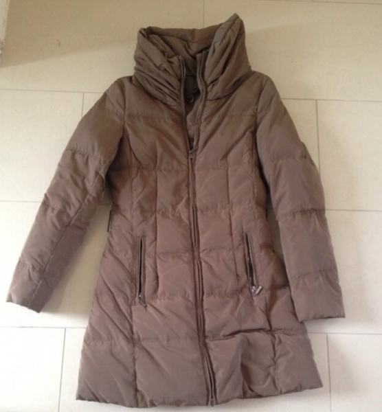 Zara Damen Mantel Jacke Daunen beige Gr. XS/ 34