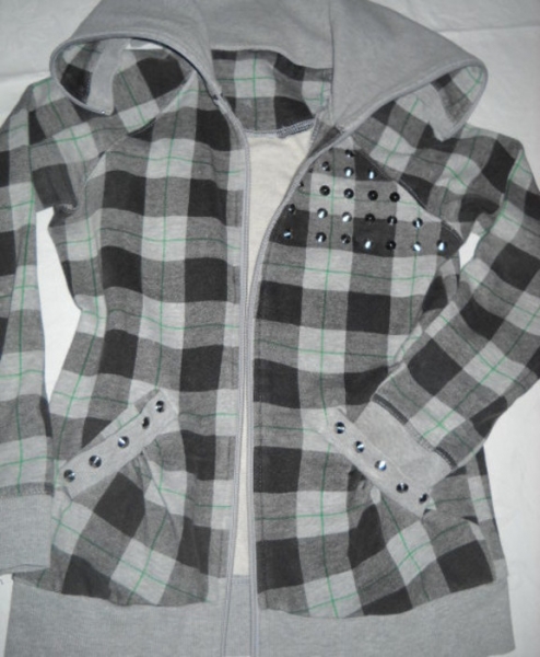 Cardigan grau kariert Karo Stachelnieten Nieten silber Schalkragen Strickjacke Jacke Studs 32 34 XXS XS S M