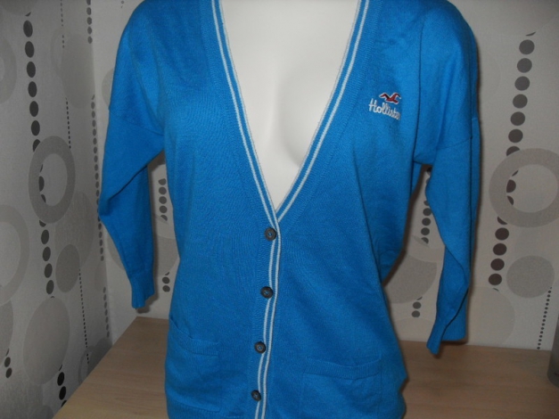 Hollister Cardigan
