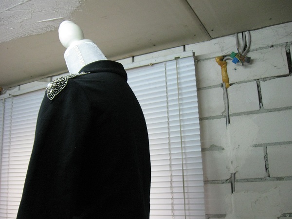 *** Tolle Kurze Jacke ~ Sweatjacke ~ Perlen ~ Pailletten ***