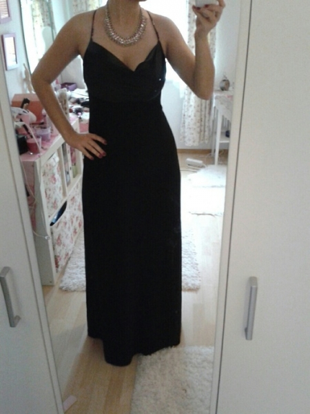 Abendkleid ganz schick