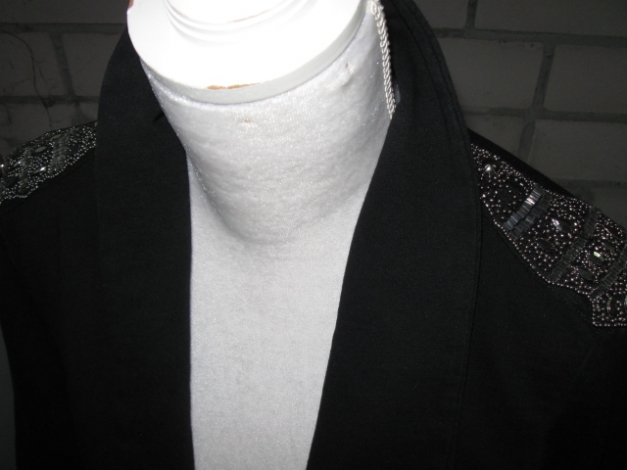 *** Tolle Kurze Jacke ~ Sweatjacke ~ Perlen ~ Pailletten ***