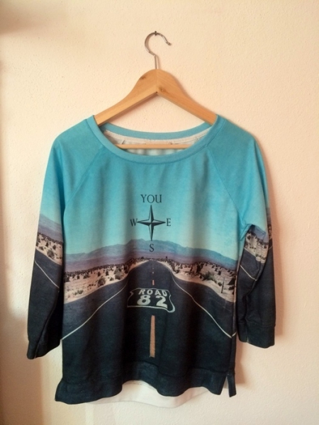 Bershka Sweater mit highway Print