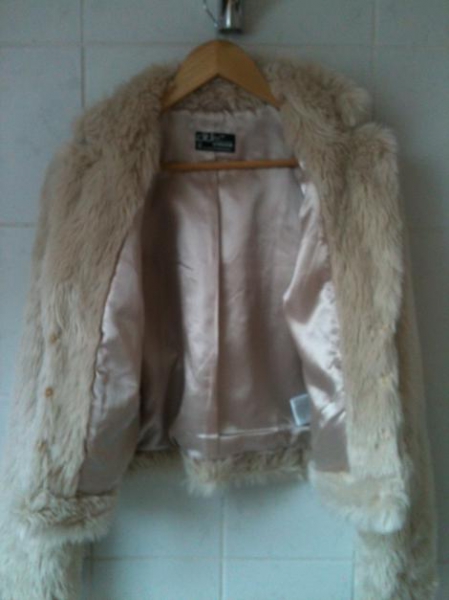 Felljacke  Kuscheljacke Fellblazer Kurzmantel Kunstfell :)