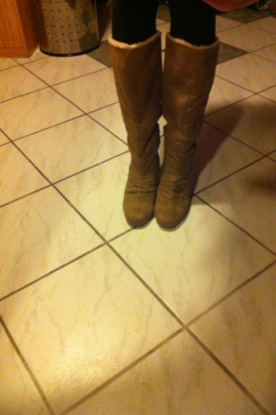 Hellbraune Stiefel h&m innenfutter 39