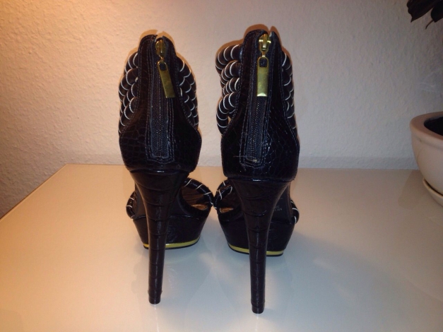 schwarze Pumps Gr.39