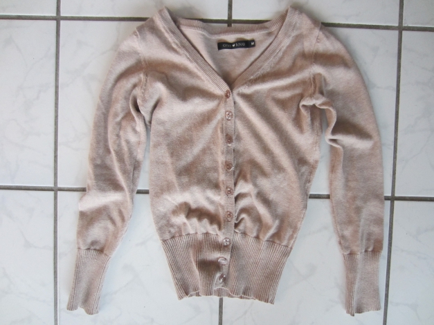 schöne beige Strickjacke/Cardigan