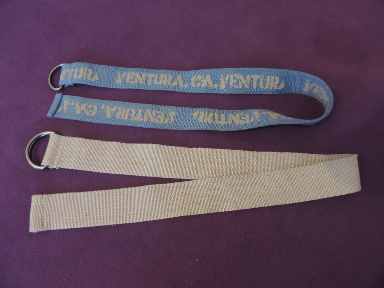 2 Gürtel im Set in grau und blau